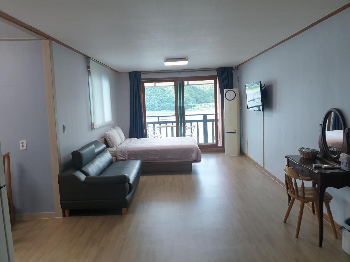 Lahoya Pension Chuncheon Zewnętrze zdjęcie