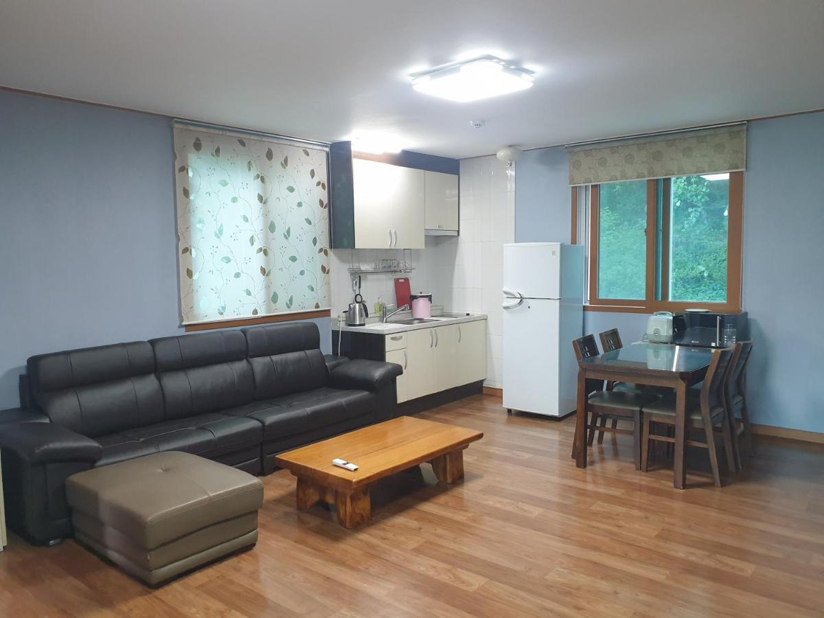 Lahoya Pension Chuncheon Zewnętrze zdjęcie