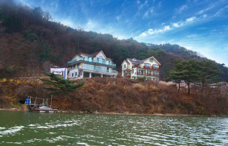 Lahoya Pension Chuncheon Zewnętrze zdjęcie