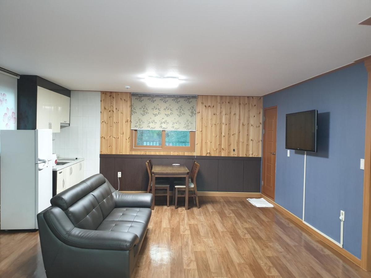 Lahoya Pension Chuncheon Zewnętrze zdjęcie
